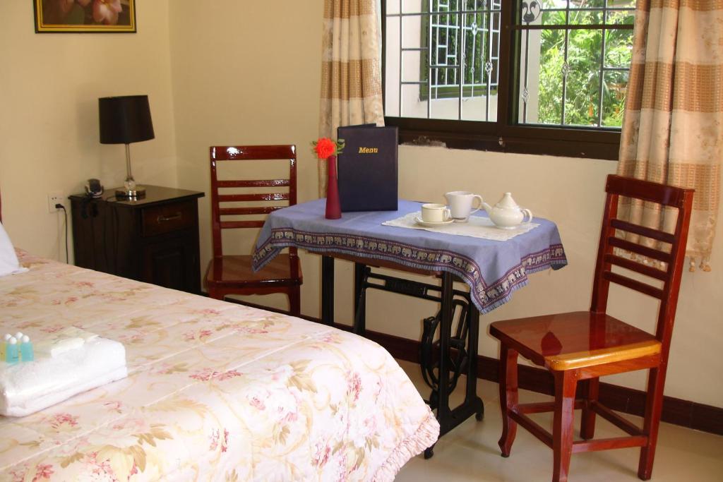 Home Stay Stc Bed And Breakfast Udon Thani Oda fotoğraf